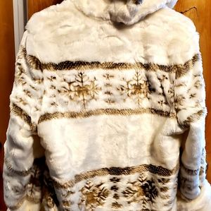 NWT Domini International Faux Fur Coat